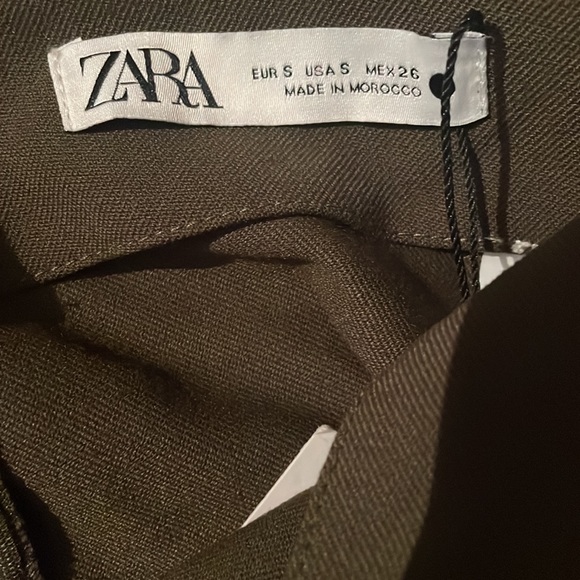 Zara olive green rushed on the sides skirt - Picture 4 of 5
